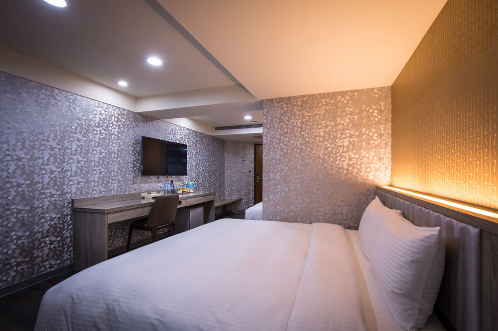 Mei Hotel Тайчжун Екстер'єр фото